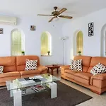 Moderne Villa Violetta Mit Meerblick Und Pool
